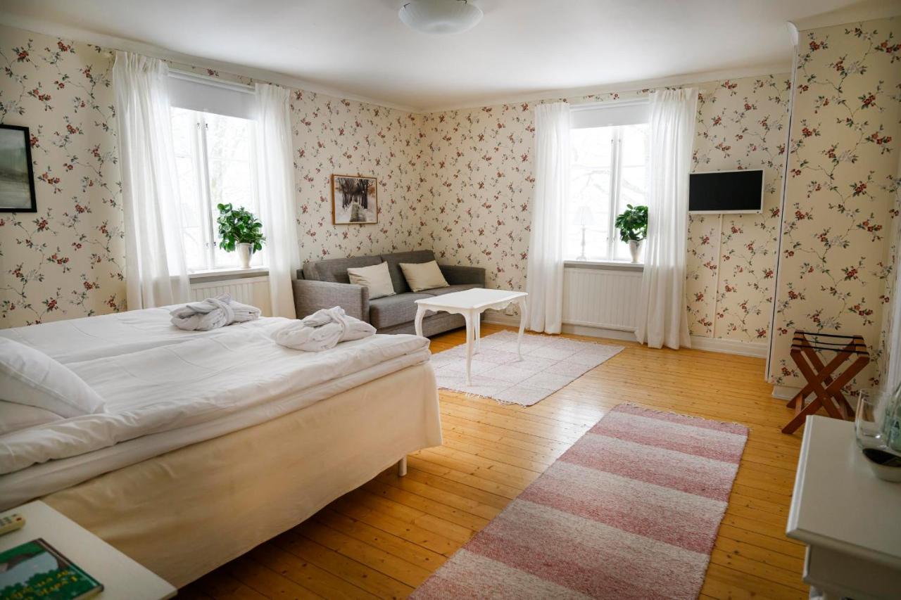 Oelme Praestgard Gaestgiveri Kristinehamn Buitenkant foto